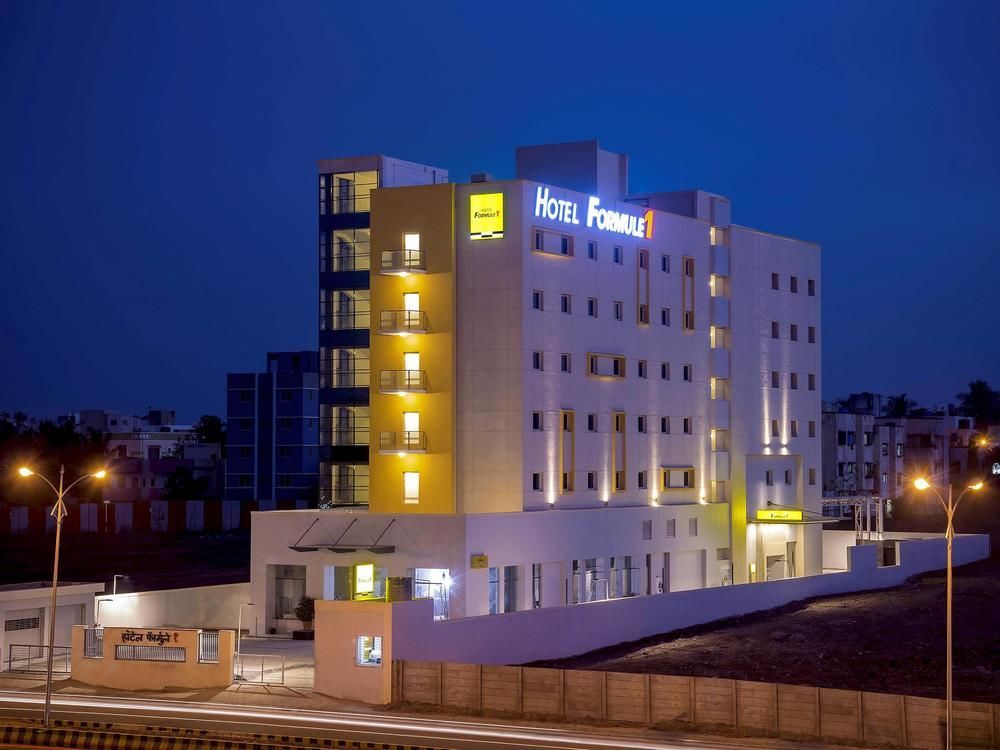 Holiday Inn Express Nashik Indira Nagar, An Ihg Hotel Exterior photo