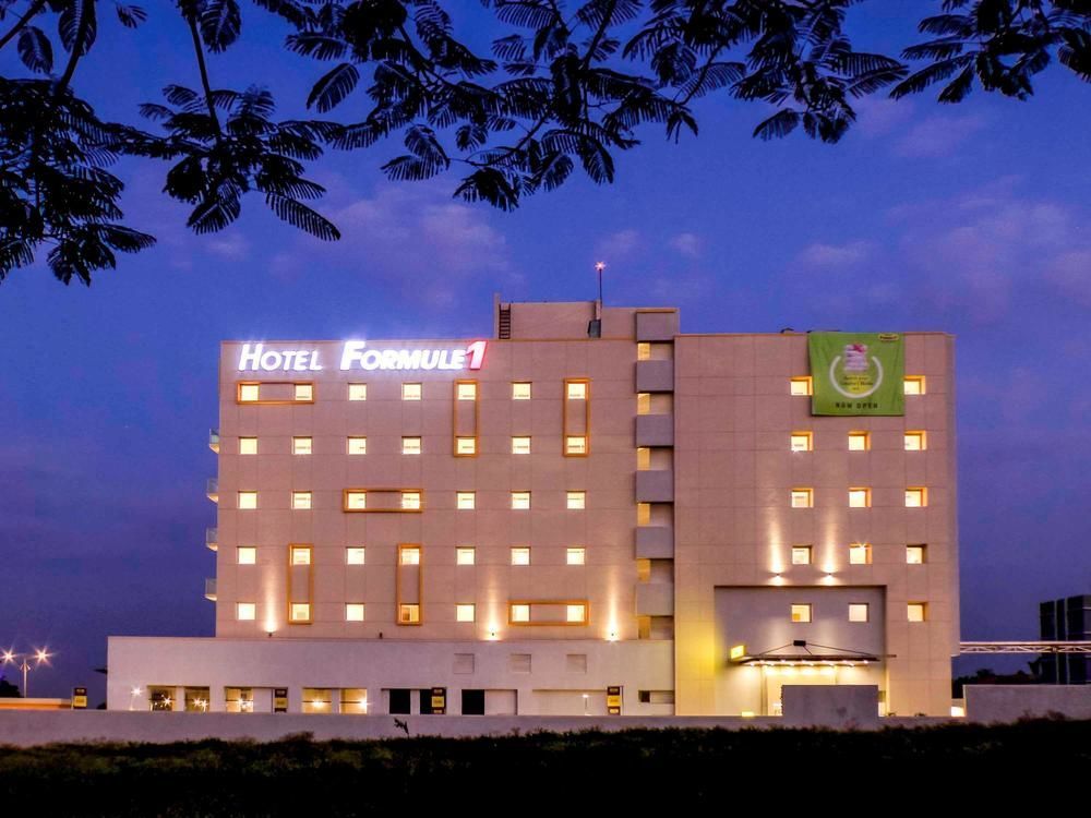 Holiday Inn Express Nashik Indira Nagar, An Ihg Hotel Exterior photo